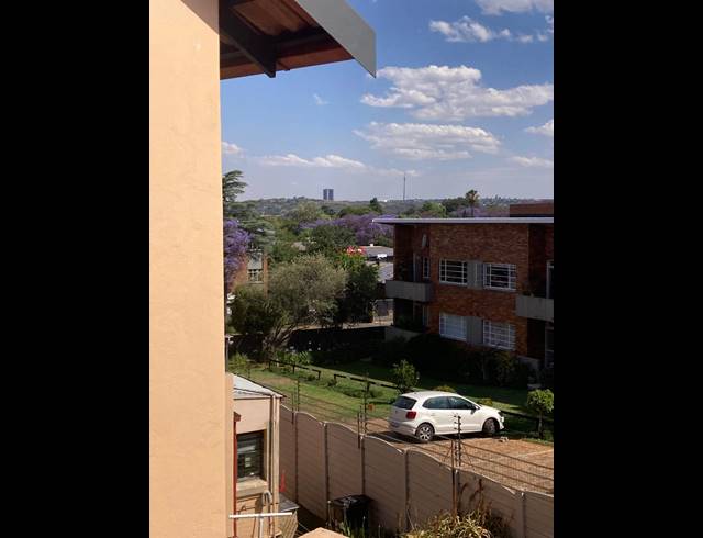 2 bed property to rent in LINDEN